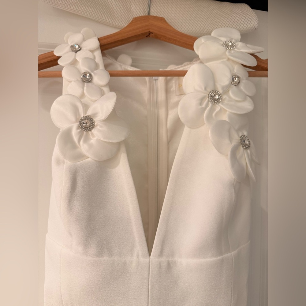 Bronx and Banco White Floral Mini Dress - Picture 7 of 16